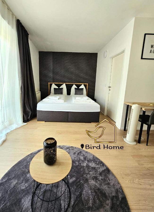 Bird Home Room 9 Клагенфурт Екстериор снимка